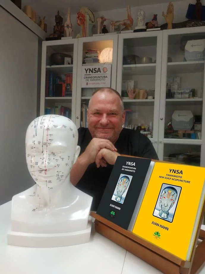 Online Course YNSA - Biography image
